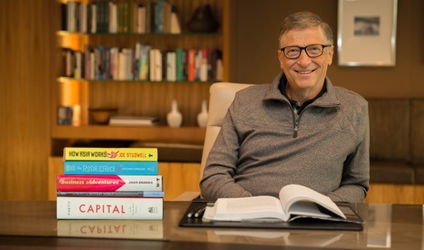 How to switch between iPhone and Android; Bill Gates’ freakishly accurate vision of the future: Best of the Web